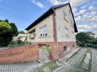 Eladó családi ház, Gödöllőn 132 M Ft, 6 szobás