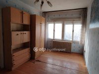 Eladó családi ház, Jászdózsán 26.5 M Ft, 3+4 szobás