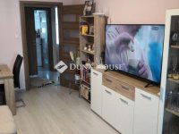 Eladó panellakás, Pécsett 49.2 M Ft, 2 szobás