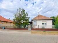 Eladó családi ház, Tápiószecsőn 49.9 M Ft, 3 szobás