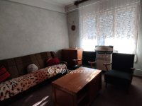 Eladó családi ház, Jászberényben 30 M Ft, 2 szobás