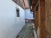 Eladó családi ház, Leányfaluban 159.9 M Ft, 3 szobás