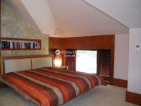 Eladó családi ház, Balatonfüreden 399 M Ft, 10 szobás