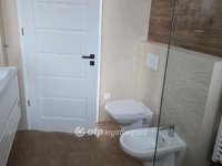 Eladó családi ház, Vecsésen 245 M Ft, 6 szobás