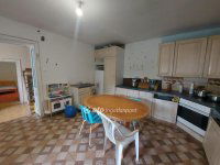 Eladó családi ház, Kiskassán 11.5 M Ft, 2 szobás