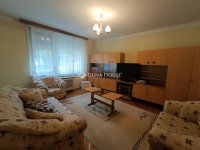 Eladó téglalakás, Nagykőrösön 40 M Ft, 2 szobás