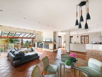 Eladó családi ház, III. kerületben, Toronya utcában 697.5 M Ft