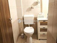 Eladó téglalakás, Pécsett 75 M Ft, 4 szobás