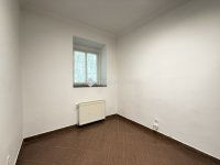 Eladó üzlethelyiség, VI. kerületben 135 M Ft, 2 szobás