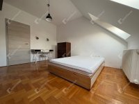 Eladó téglalakás, Debrecenben 145 M Ft, 5 szobás