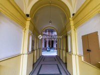 Eladó téglalakás, VIII. kerületben 69 M Ft, 4 szobás