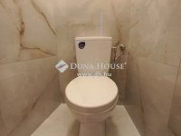 Eladó téglalakás, Pécsett 69.9 M Ft, 3 szobás