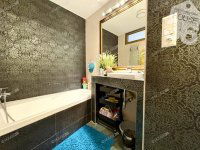 Eladó téglalakás, Kecskeméten 93 M Ft, 4 szobás