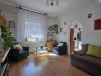 Eladó családi ház, Pápateszéren 43.99 M Ft, 2 szobás
