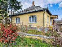 Eladó családi ház, Karádon 44.7 M Ft, 3 szobás