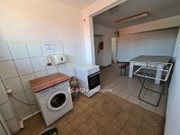 Eladó családi ház, Pápán 249 M Ft, 9+11 szobás