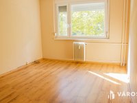 Kiadó panellakás, albérlet, Szegeden 130 E Ft / hó, 1+1 szobás