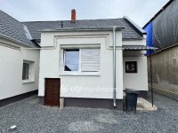 Eladó téglalakás, Pápán 56.9 M Ft, 3 szobás