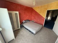 Eladó panellakás, Pécsett 52.9 M Ft, 2 szobás