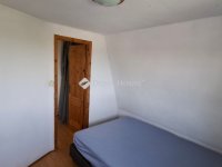 Eladó családi ház, Kulcson 34.9 M Ft, 3 szobás