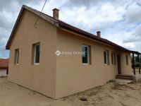 Eladó családi ház, Farmoson 29.9 M Ft, 4 szobás