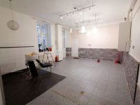 Eladó üzlethelyiség