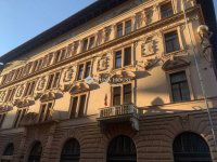 Eladó téglalakás, V. kerületben 169.556 M Ft, 3 szobás