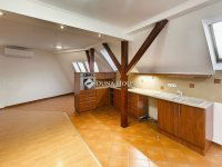 Eladó téglalakás, Kecskeméten 64.9 M Ft, 6 szobás