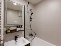 Eladó téglalakás, II. kerületben 129.9 M Ft, 2+1 szobás