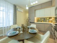 Eladó téglalakás, V. kerületben, Szervita téren 265 M Ft