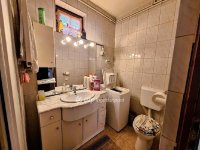 Eladó családi ház, Balatonkenesén 109 M Ft, 5 szobás