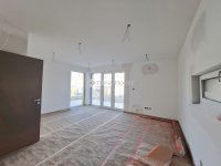 Eladó ikerház, III. kerületben 196 M Ft, 3+1 szobás