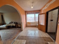 Eladó családi ház, Kaposváron 69 M Ft, 5 szobás