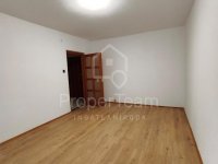Kiadó panellakás, albérlet, Tatán 180 E Ft / hó, 2 szobás