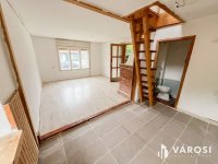 Eladó családi ház, Visegrádon 29.5 M Ft, 2 szobás