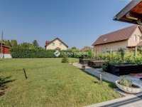 Eladó családi ház, Üllőn 299 M Ft, 6 szobás