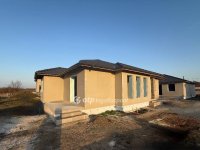 Eladó családi ház, Miskolcon 89.9 M Ft, 4 szobás