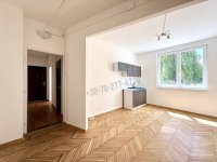 Eladó téglalakás, Tatabányán, Építők útján 41.99 M Ft