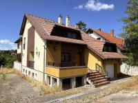 Eladó családi ház, Szentendrén 224.9 M Ft, 9 szobás