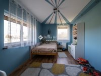 Eladó családi ház, Kecskeméten 185 M Ft, 7 szobás