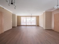 Eladó téglalakás, III. kerületben 320 M Ft, 4 szobás