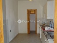 Eladó családi ház, XVIII. kerületben 170 M Ft, 7 szobás