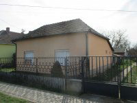 Eladó családi ház, Kaszaperen 13.5 M Ft, 2+1 szobás