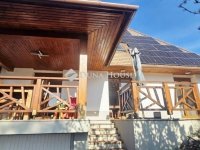 Eladó családi ház, Veresegyházon 199 M Ft, 6 szobás