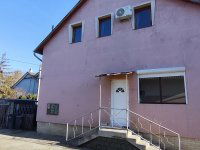 Eladó családi ház, Fóton 92.9 M Ft, 5 szobás