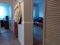 Eladó téglalakás, Siófokon 65.9 M Ft, 3 szobás