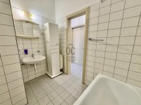 Eladó téglalakás, Vecsésen 72.8 M Ft, 4 szobás