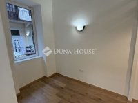 Eladó téglalakás, VII. kerületben 38 M Ft, 1 szobás