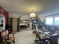 Eladó családi ház, Szombathelyen 114.99 M Ft, 9 szobás