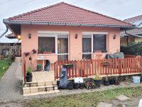 Eladó családi ház